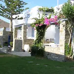 Hotel apartamentowy Elena & 3*