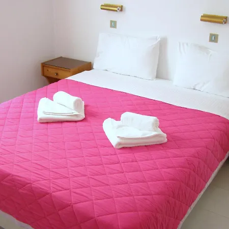 Elena & Aparthotel