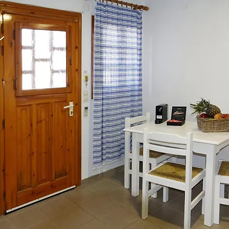 Elena & Aparthotel 4*