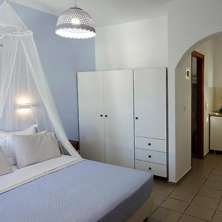 Aparthotel Elena & Piso Livadi