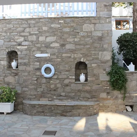 Aparthotel Elena & Piso Livadi