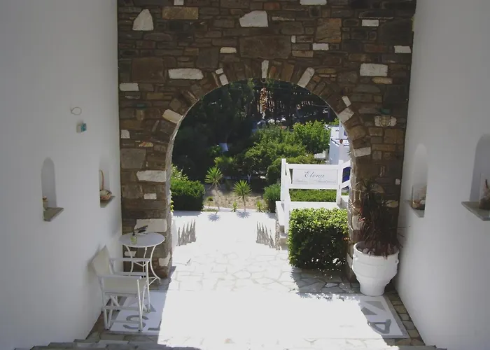 Elena & Apart Otel 3*