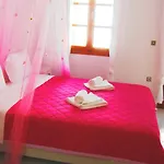 Elena & Apartmanhotel 3*