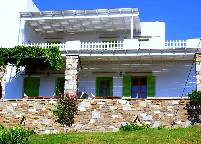 Ξενοδοχείο με διαμερίσματα Elena & 3*