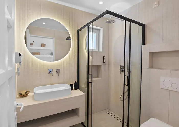 Ξενοδοχείο με διαμερίσματα Elena &